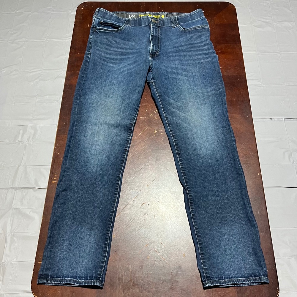 Lee Extreme Motion Mens Straight Leg Jeans 38x34 Medium Wash Blue Denim Pants - Picture 10 of 11